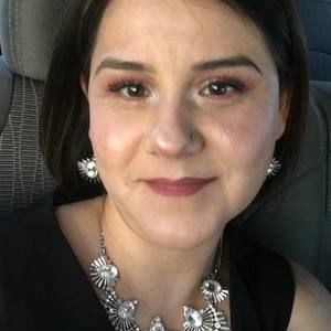 Meet your Posher, Lorena